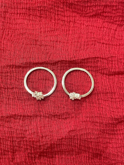 92.5 Silver White Stone Flower Toe Rings | Premium Floral Design | Jewellery