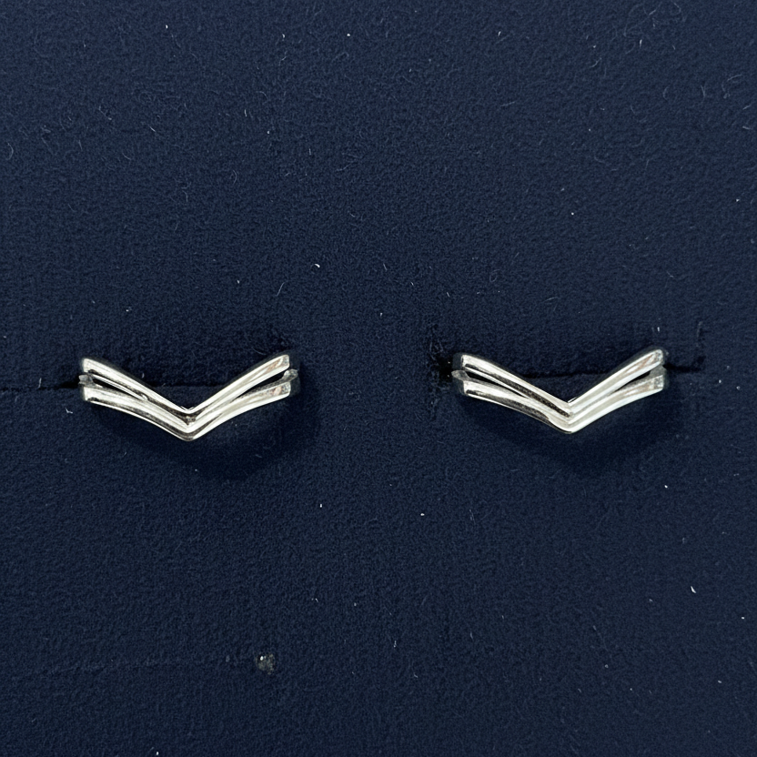 92.5 Silver V Toe Rings | Stylish Premium Design | Elegant Foot Jewellery