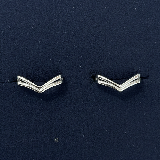 92.5 Silver V Toe Rings | Stylish Premium Design | Elegant Foot Jewellery