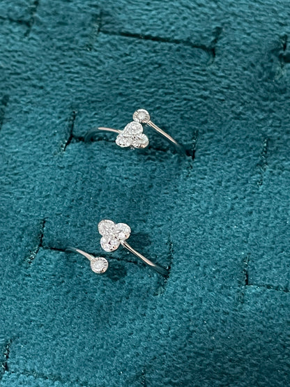 92.5 Sterling Silver Clover Toe Rings for Women | Lucky Charm Floral Design