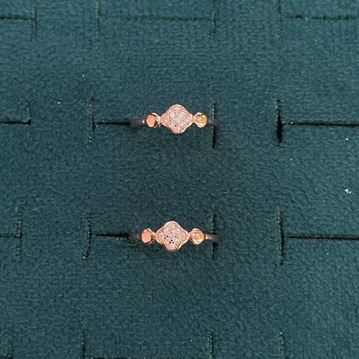 92.5 Silver Rose Gold Plated White CZ Clover Toe Rings
