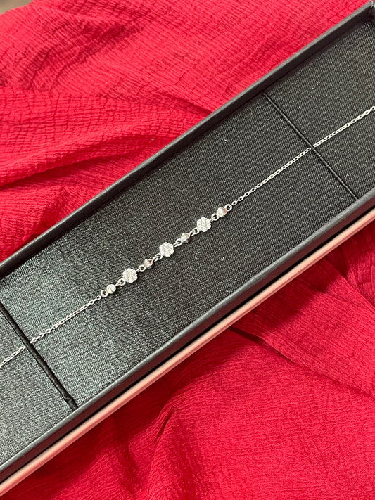92.5 Silver Mini Flower Bracelet 8 Inches | Premium Stylish Floral Design | Jewellery