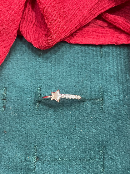 92.5 Silver Shooting Star Ring - Size 10