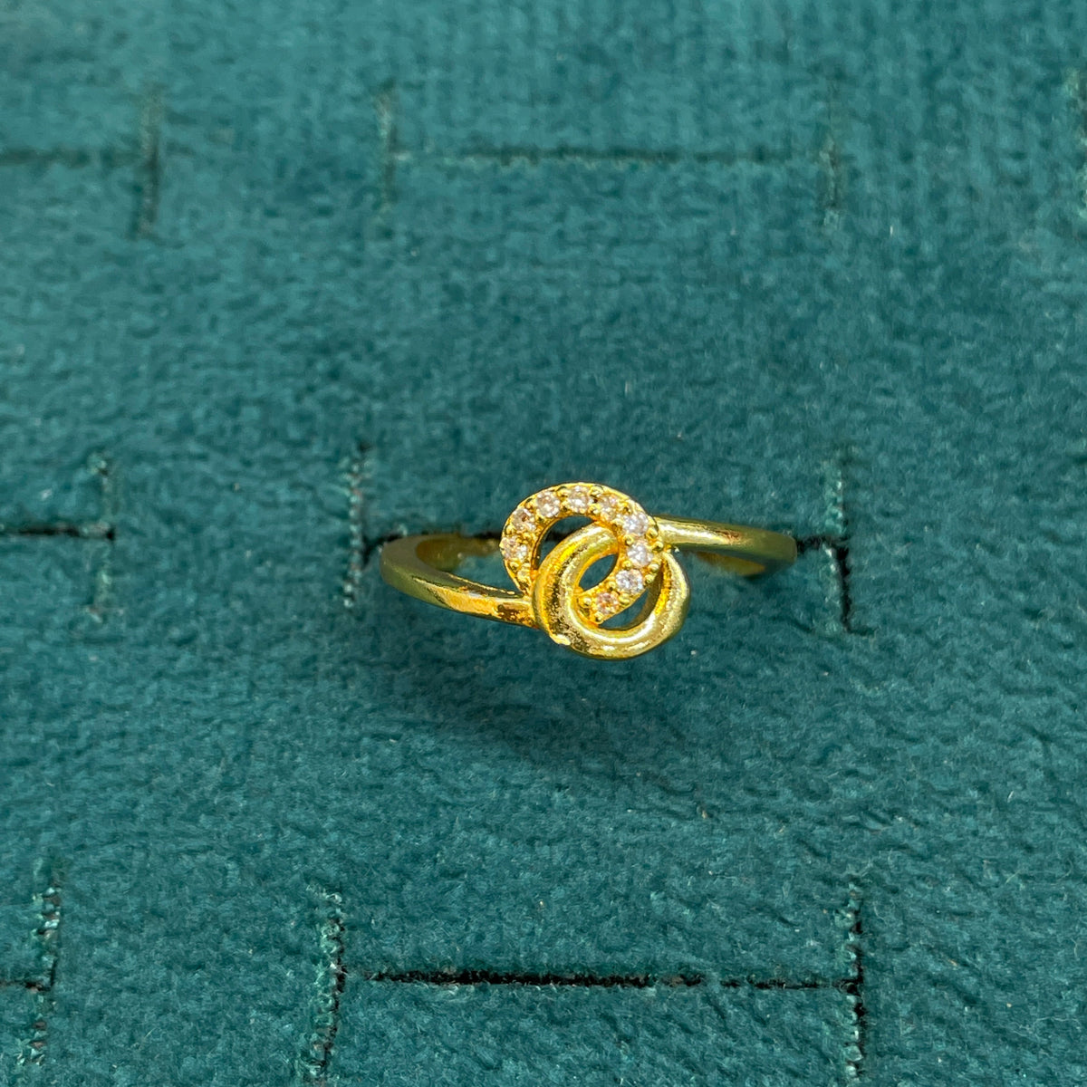 92.5 Silver Gold Plated White CZ Knot Ring for Women size 12