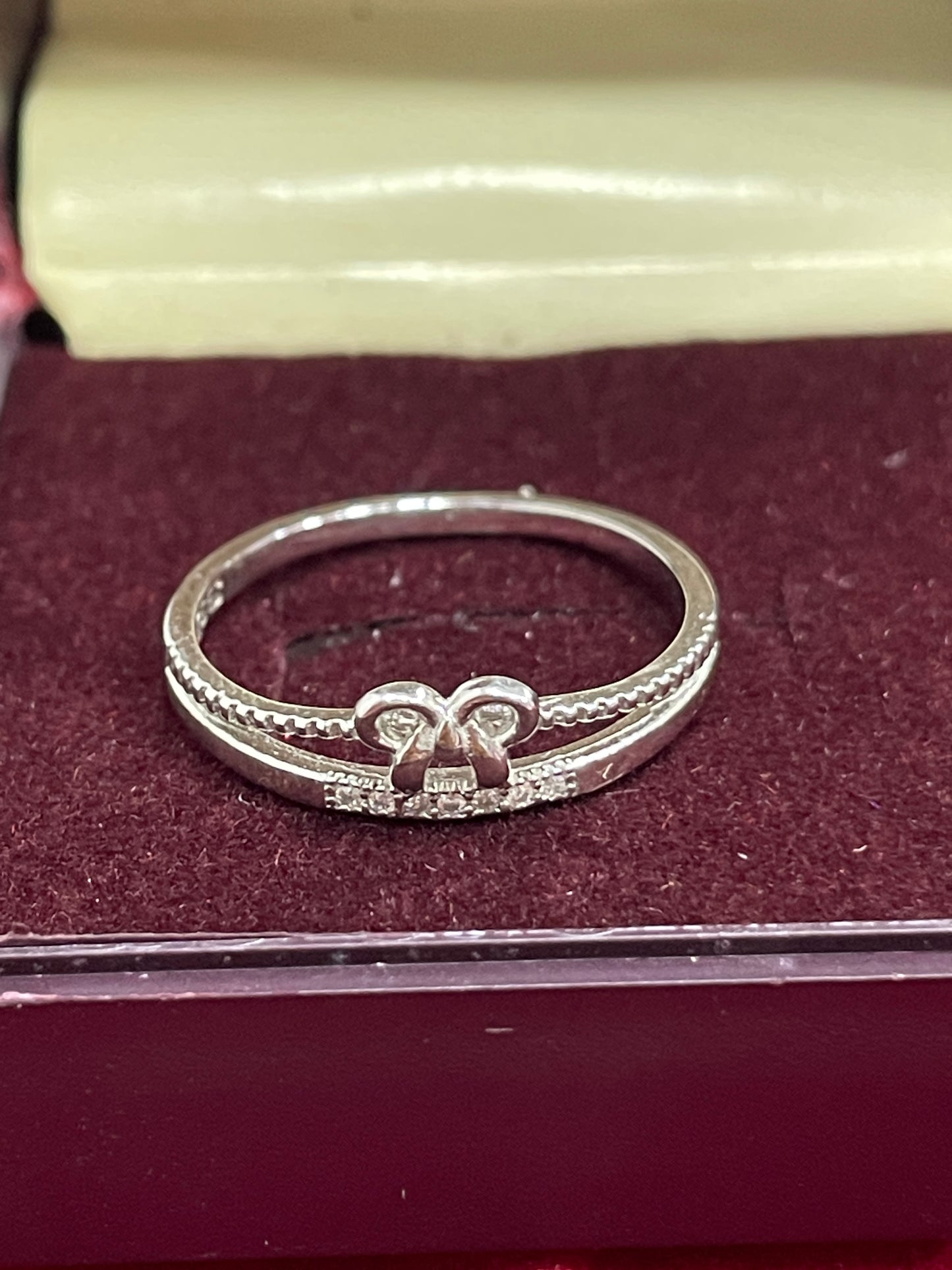 92.5 Silver Bow Double Band Ring Size 15