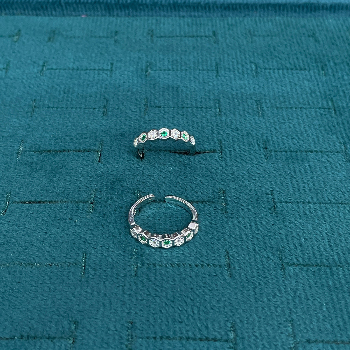 92.5 Sterling Silver Emerald Green & White CZ Hexagon Eternity Band Open Toe Rings for Women — Pair