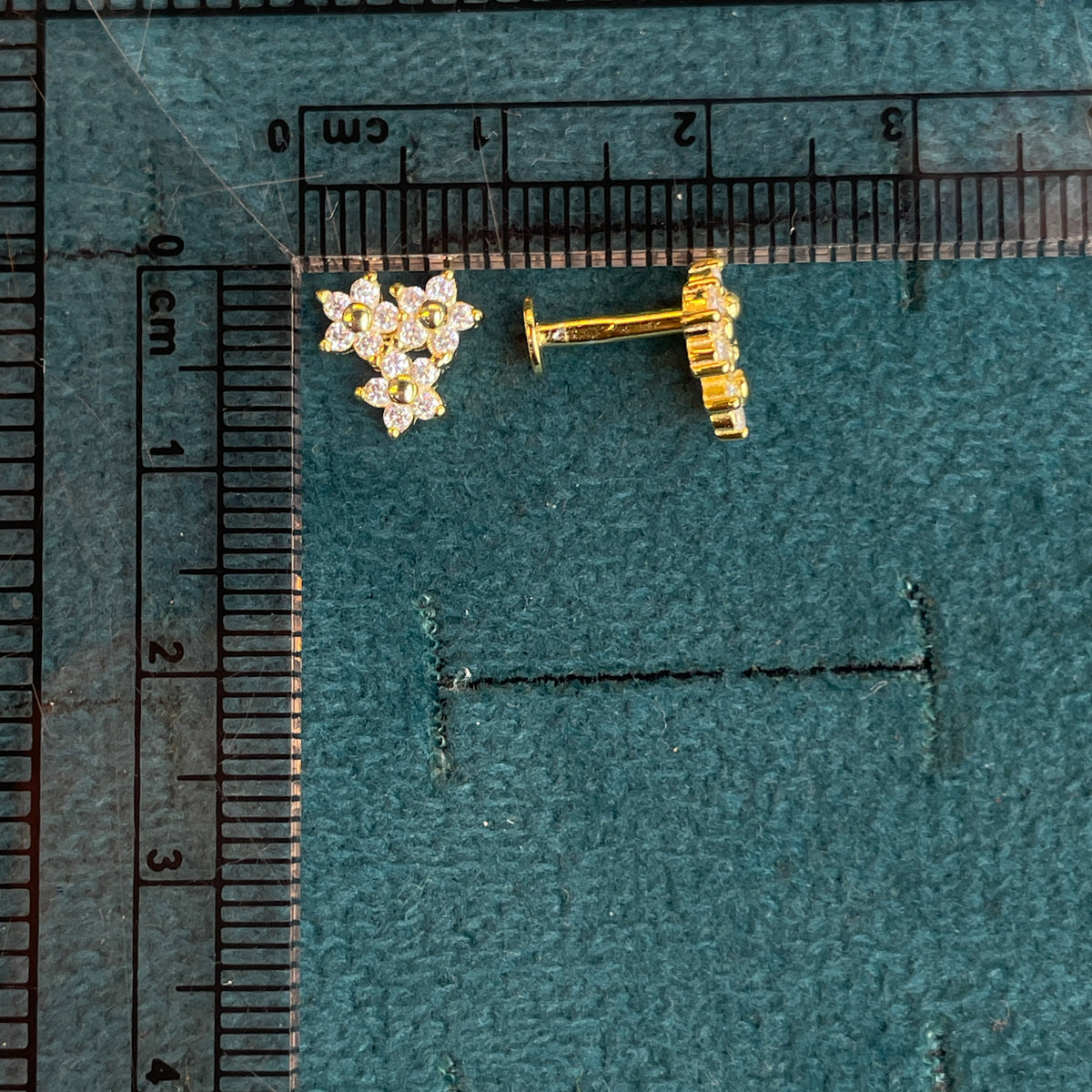 92.5 Silver Gold-Toned Triple Flower Studs Pair