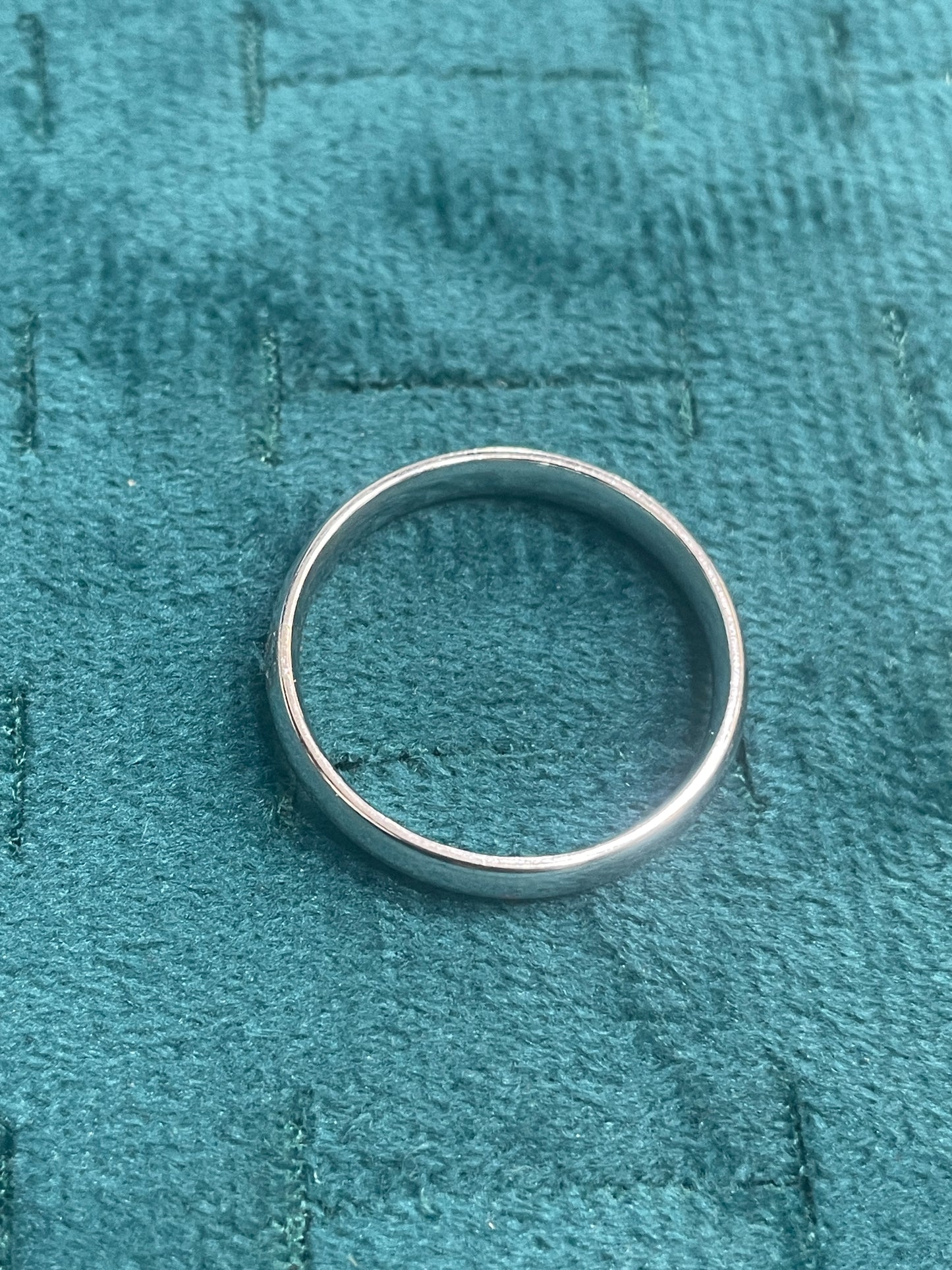 92.5 Silver Plain Men’s Ring | Stylish Clean Design | Elegant Jewellery