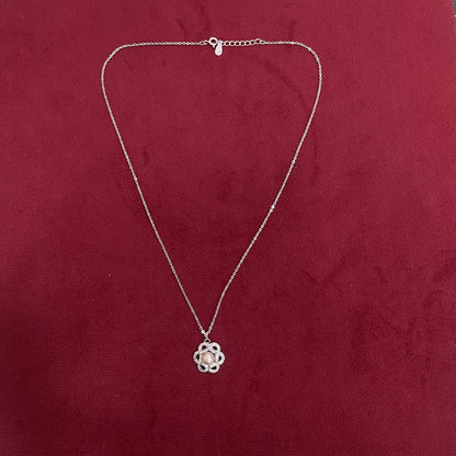 92.5 Silver White CZ Pearl Floral Pendant Chain for Women