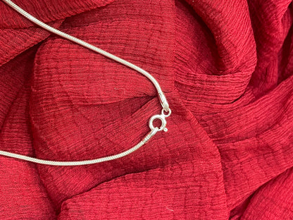 92.5 Silver Men’s Chain 20 Inches | Stylish Structured Link Design | Elegant Fashion Jewellery