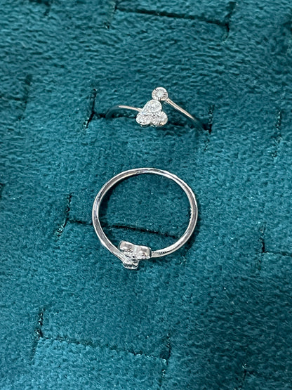 92.5 Sterling Silver Clover Toe Rings for Women | Lucky Charm Floral Design