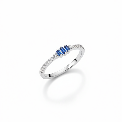 92.5 silver classy stylish blue stone minimal ring size 8
