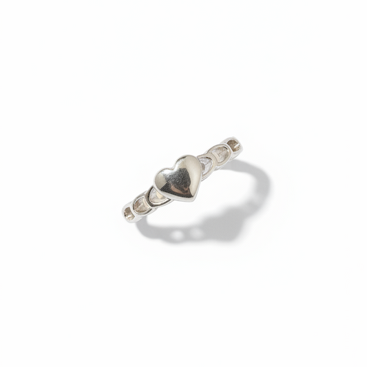 92.5 silver classy heart ring size 14