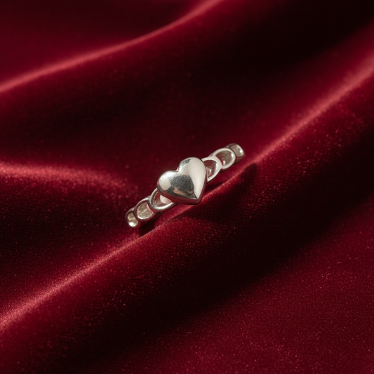 92.5 silver classy heart ring size 14
