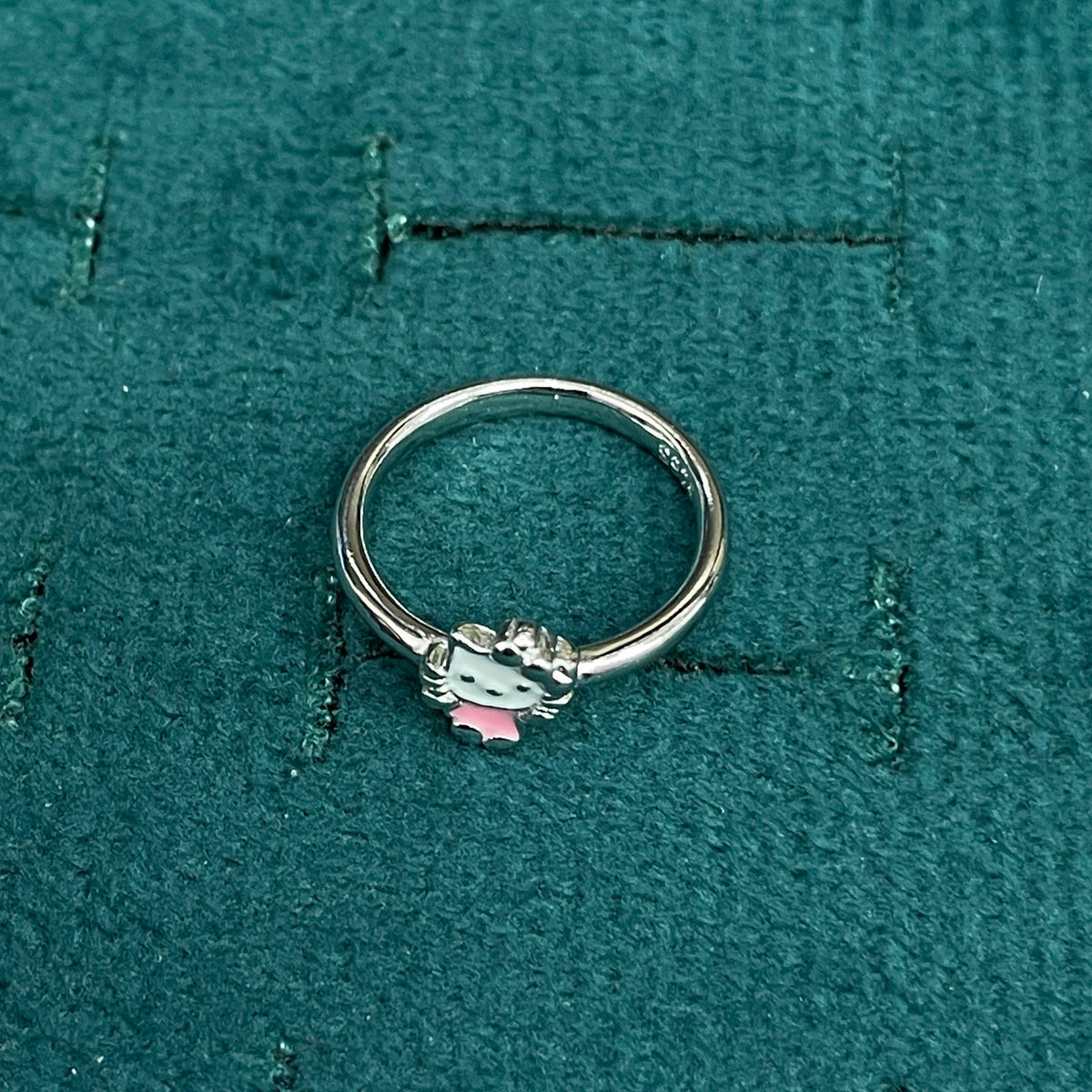 92.5 Sterling Silver White & Pink Enamel Kitty Cat Charm Kids Finger Ring — Size 4