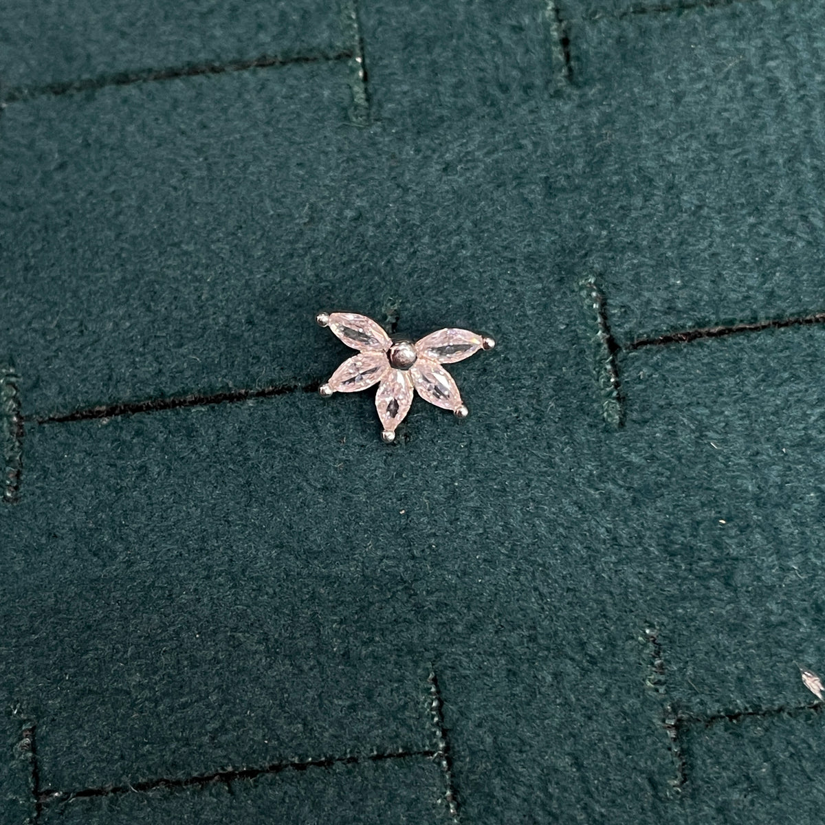 92.5 Silver Five Leaf Earrings | Minimal Floral Design | Jewellery pair