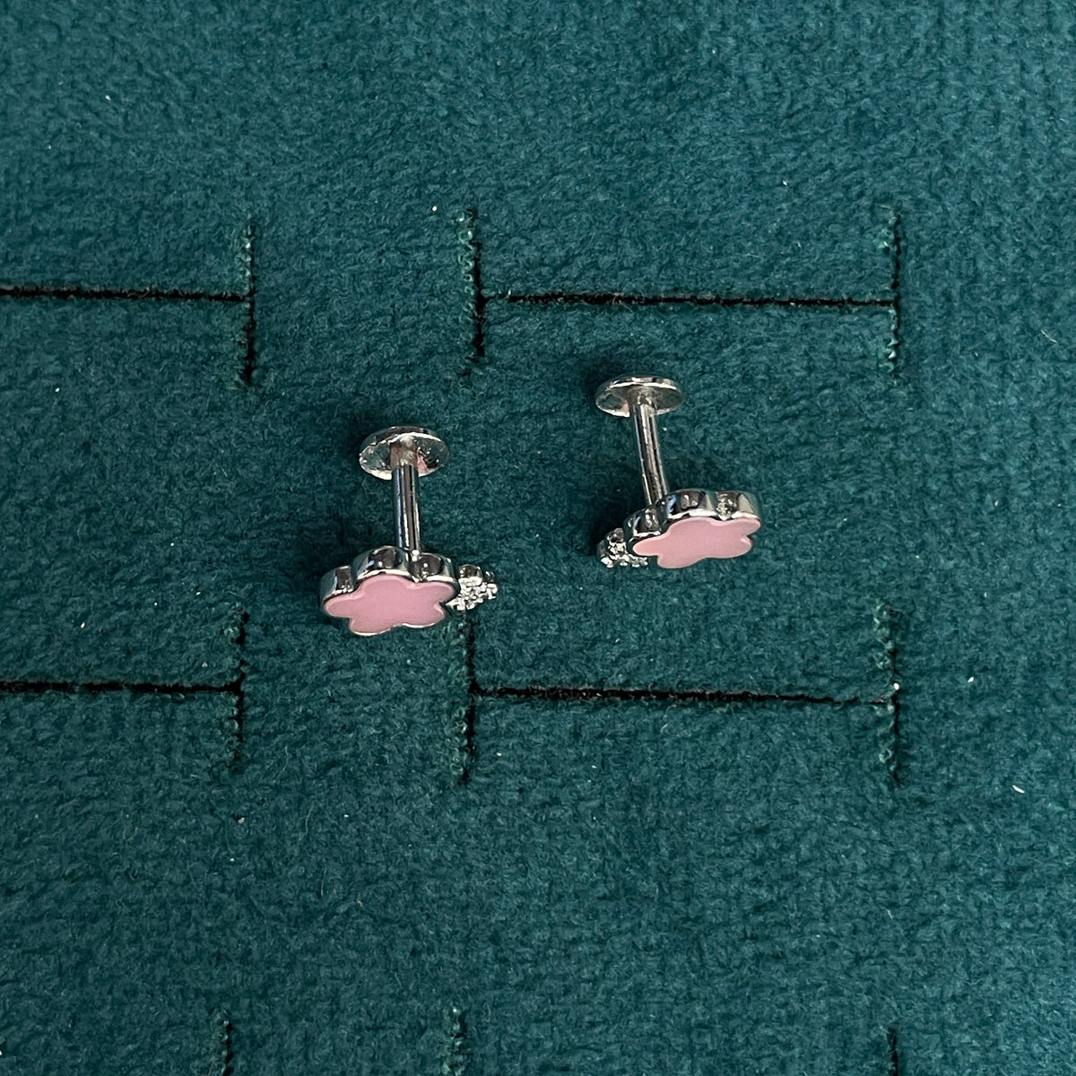 92.5 Silver Pink Mother-of-Pearl Flower Stud Earrings Pair