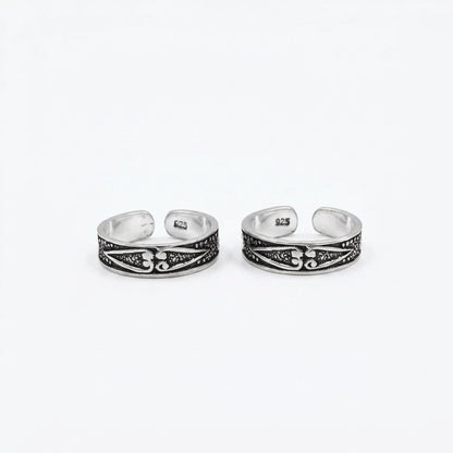 92.5 Silver Oxidised Scroll Band Toe Rings