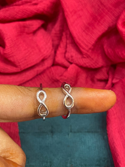 92.5 Silver Inifinity Toerings