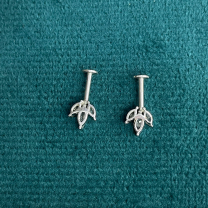 92.5 Silver Three Leaf Dainty Bugadi Pair