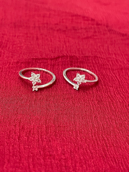 92.5 Silver White Stone Flower Toe Rings | Premium Floral Design | Jewellery