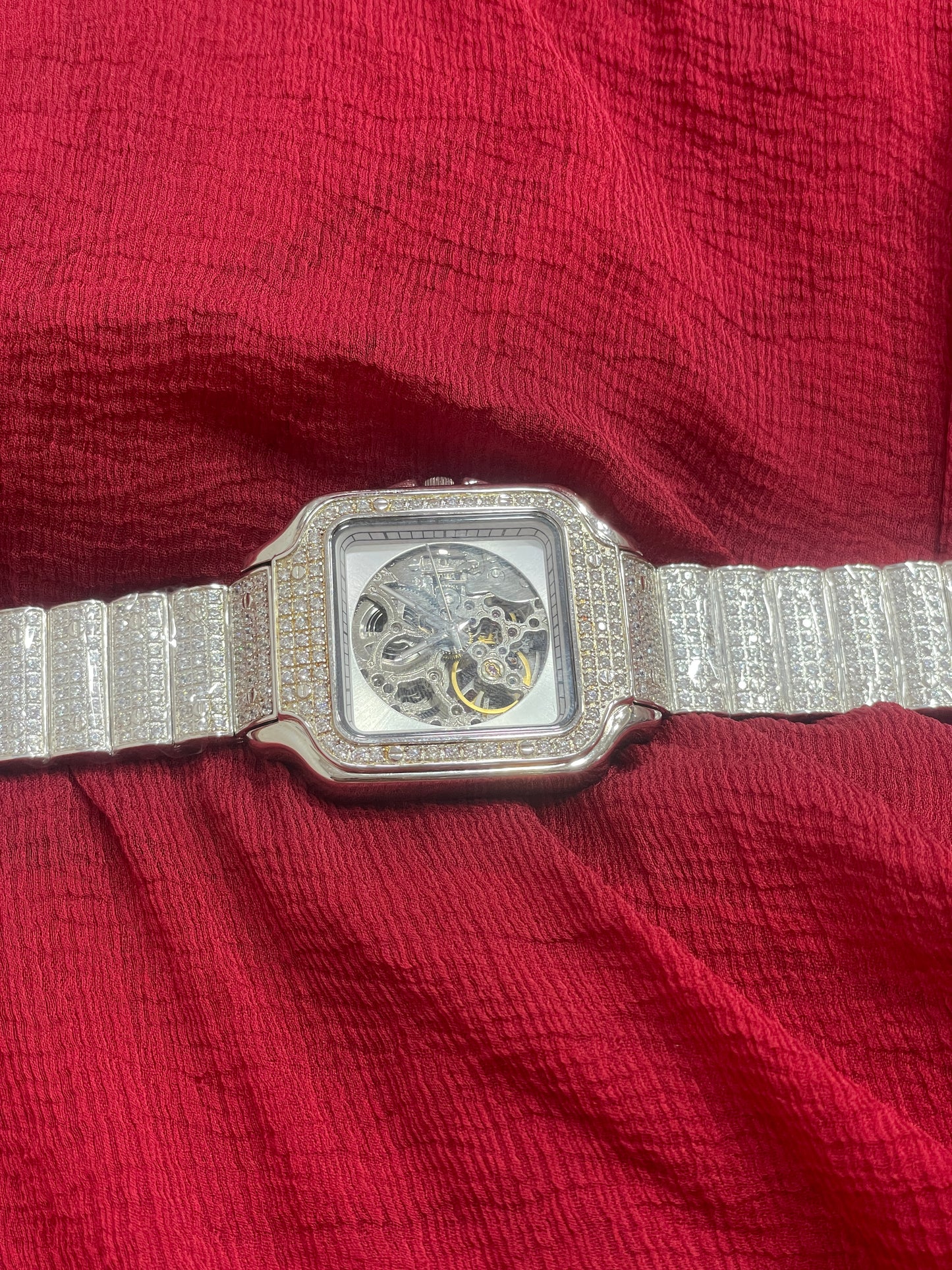 92.5 Silver Premium Stylish Watch | Elegant Modern Design | Jewellery