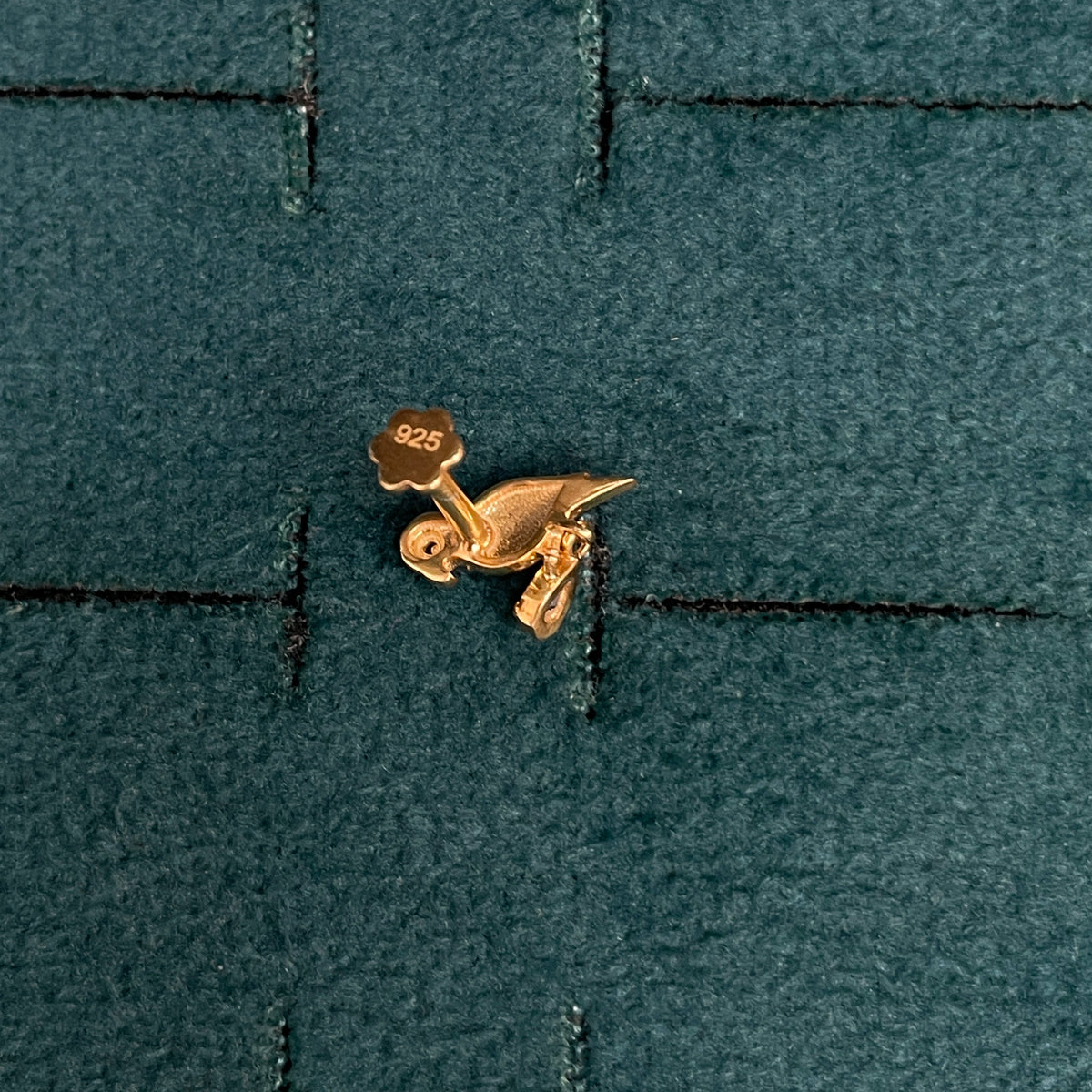 92.5 Sterling Silver Gold Plated Green Enamel Parrot Drop CZ Nose Pin