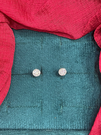 92.5 Silver Round Stone Studs Pair