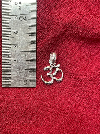 92.5 Silver Om Pendant for Men & Women | Sacred Aum Symbol Design | Spiritual Jewellery