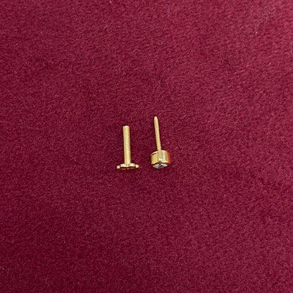 92.5 Sterling Silver Gold Plated Bezel Set CZ Solitaire Nose Pin