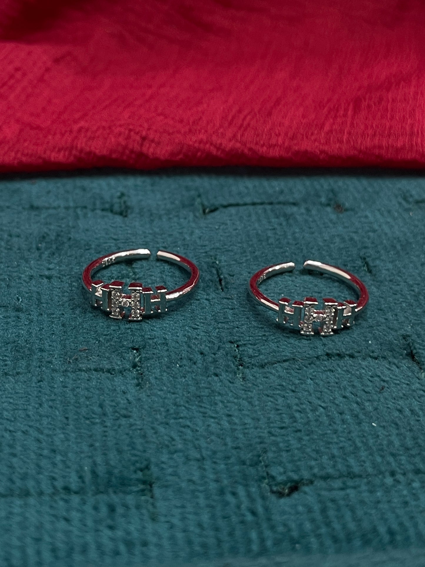 925 Silver Triple H Toe rings