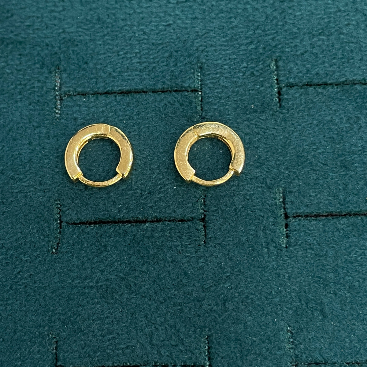 92.5 Sterling Silver Gold Plated Plain Polished Huggie Hoop Bali Earrings 8mm