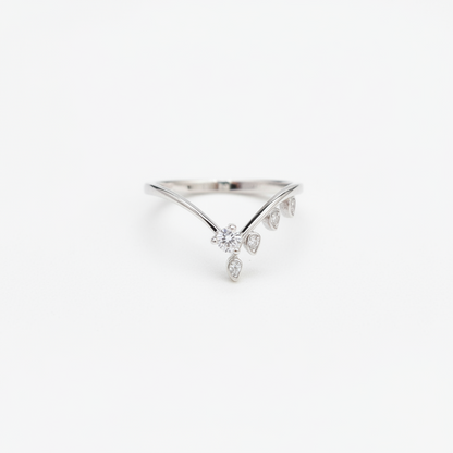 92.5 Sterling Silver Tiara Crown Finger Ring