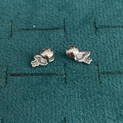 92.5 Silver White Mother-of-Pearl Cloud Stud Earrings Pair