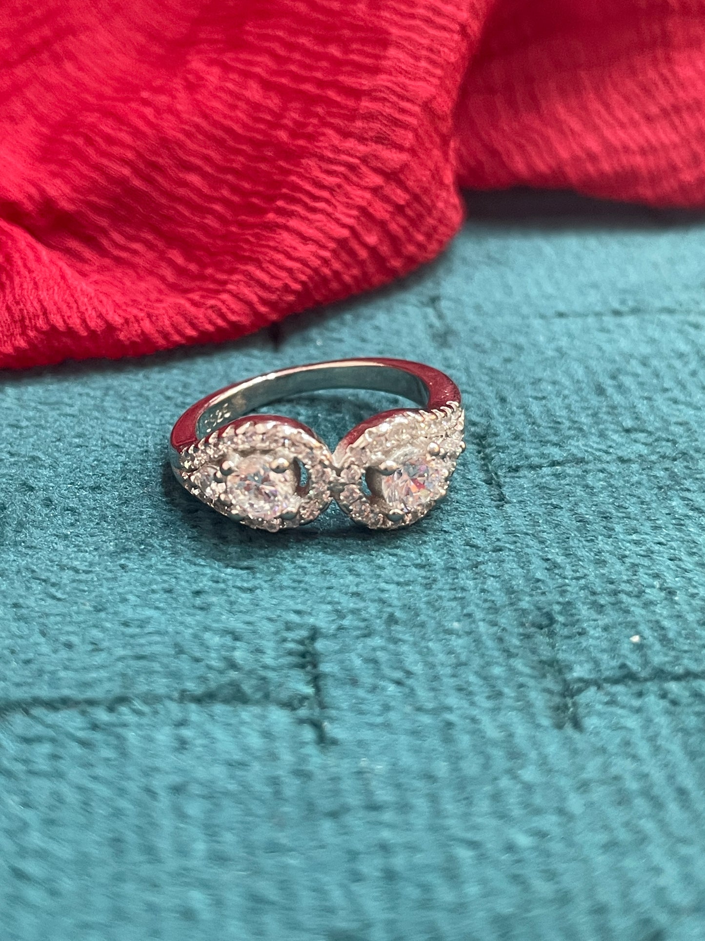 92.5 Silver White Stone Ring for Women Size 8 | Stylish Classic Sparkle | Elegant Fashion Jewellery