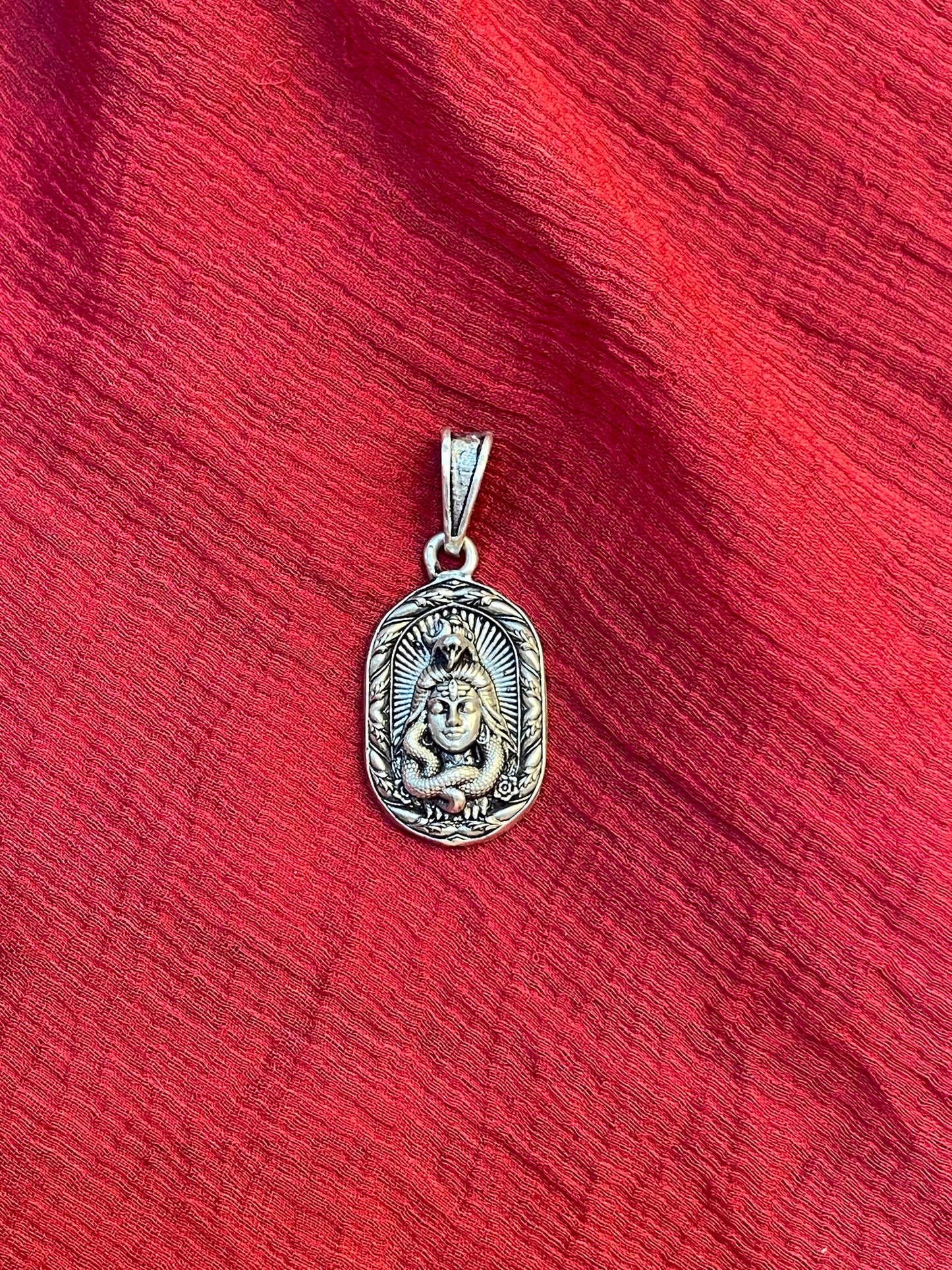 92.5 Silver Oxidised Shiva Design Pendant for Men & Women – Traditional Finish