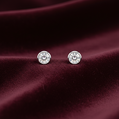92.5 Silver Round Stone Studs Pair