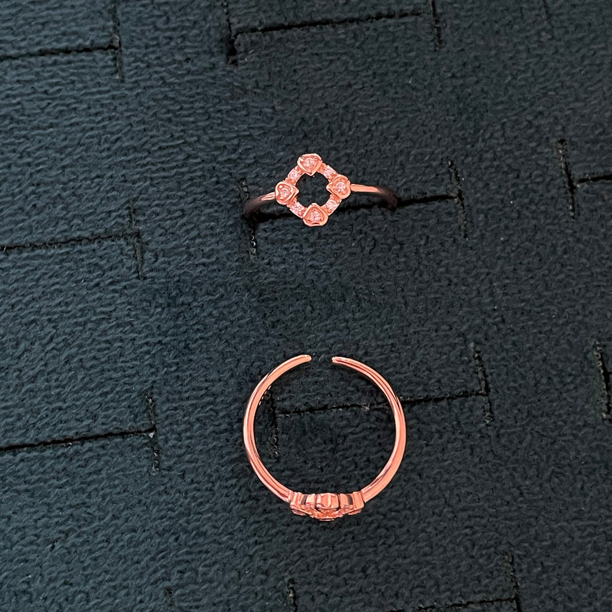92.5 Silver Rose Gold Plated White CZ Heart Frame Toe Rings