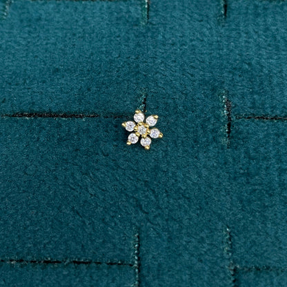 92.5 Sterling Silver Gold Plated CZ Daisy Flower Nose Pin