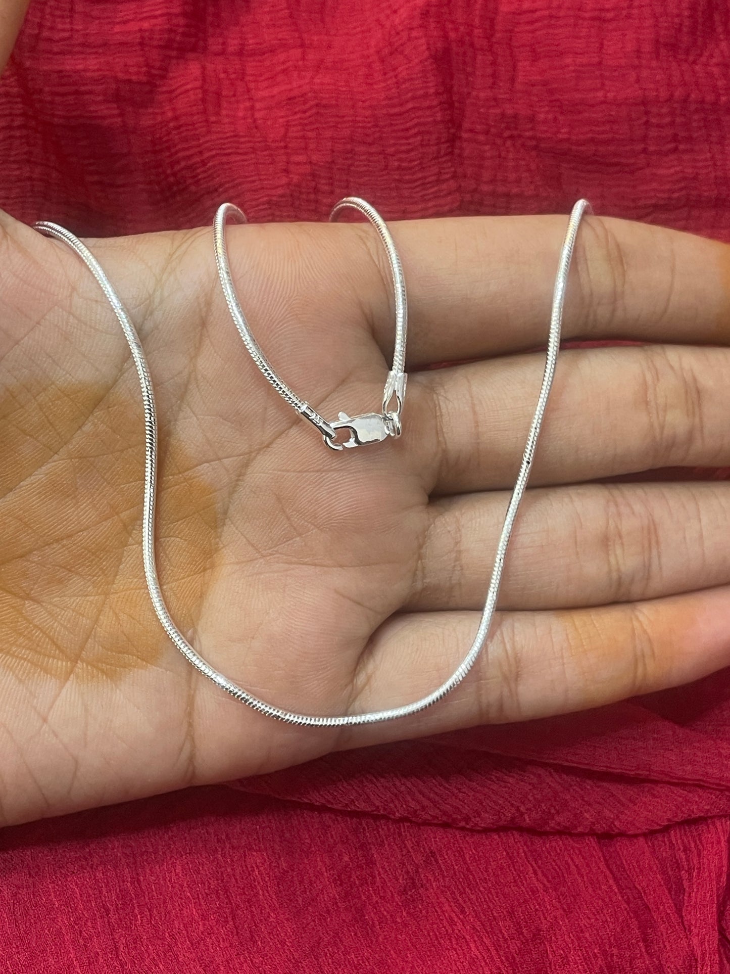 92.5 Silver Men’s Chain 18 Inches | Stylish Textured Link Design | Elegant Fashion Jewellery