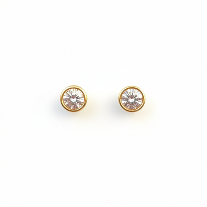 92.5 silver gold plated classy white stone studs