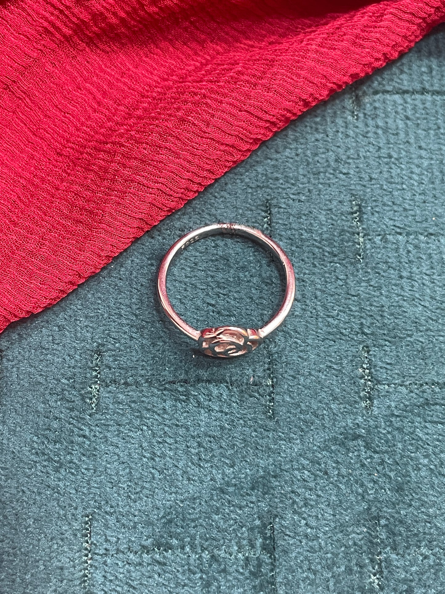 92.5 Silver Simple Flower Ring for Women Size 12 | Stylish Delicate Design | Elegant Fashion Jewellery