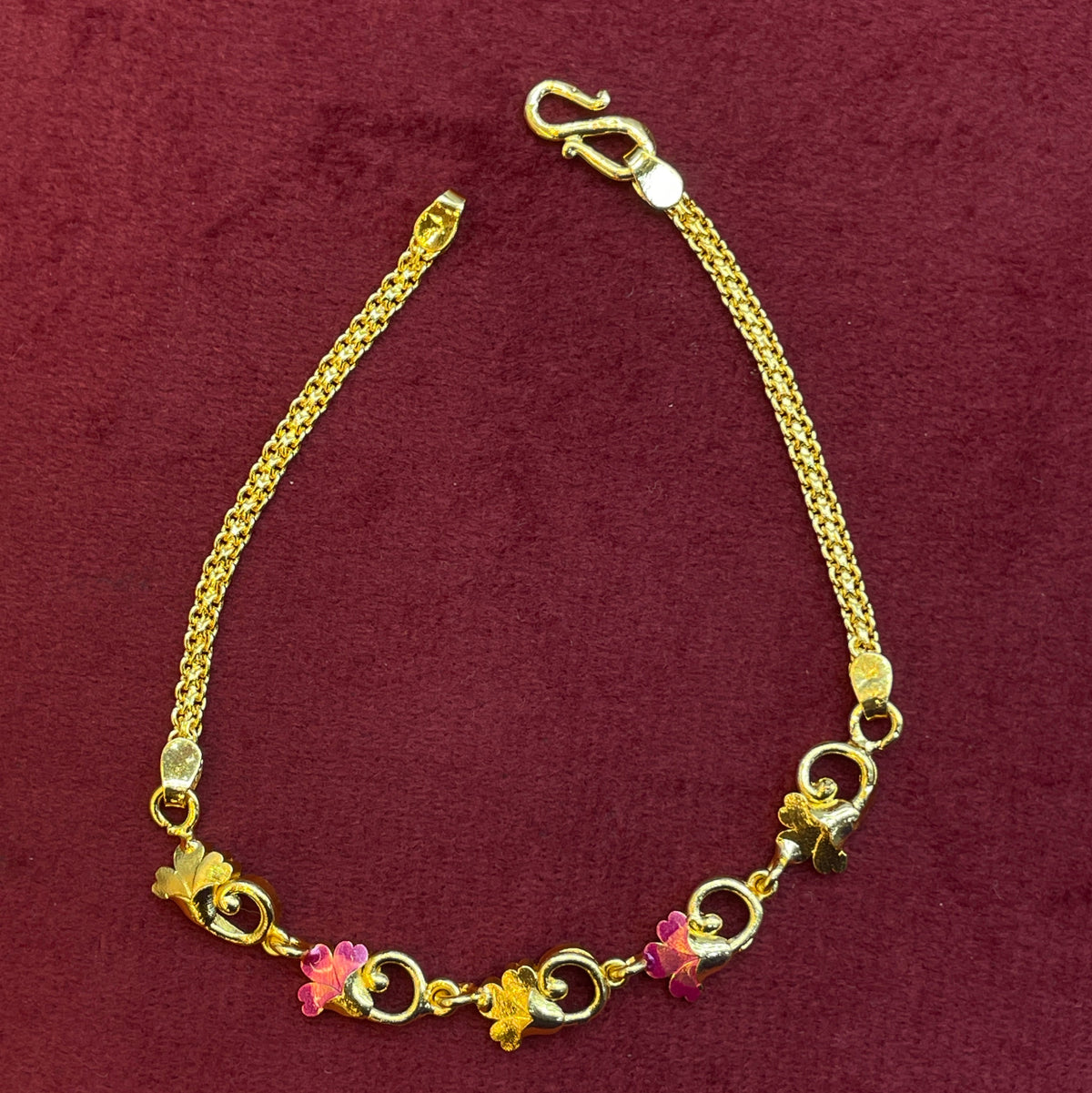 92.5 Silver Gold Plated Enamel Floral Bracelet for Women