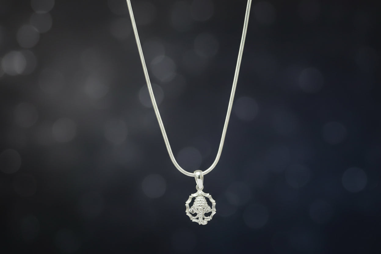 92.5 Silver Ganesha Design Pendant for Men &amp; Women – Traditional Temple Style