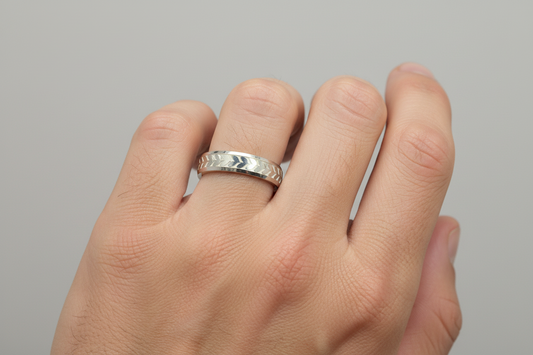 92.5 Silver Radium Men’s Ring Size 14 | Stylish Glow Finish | Elegant Jewellery
