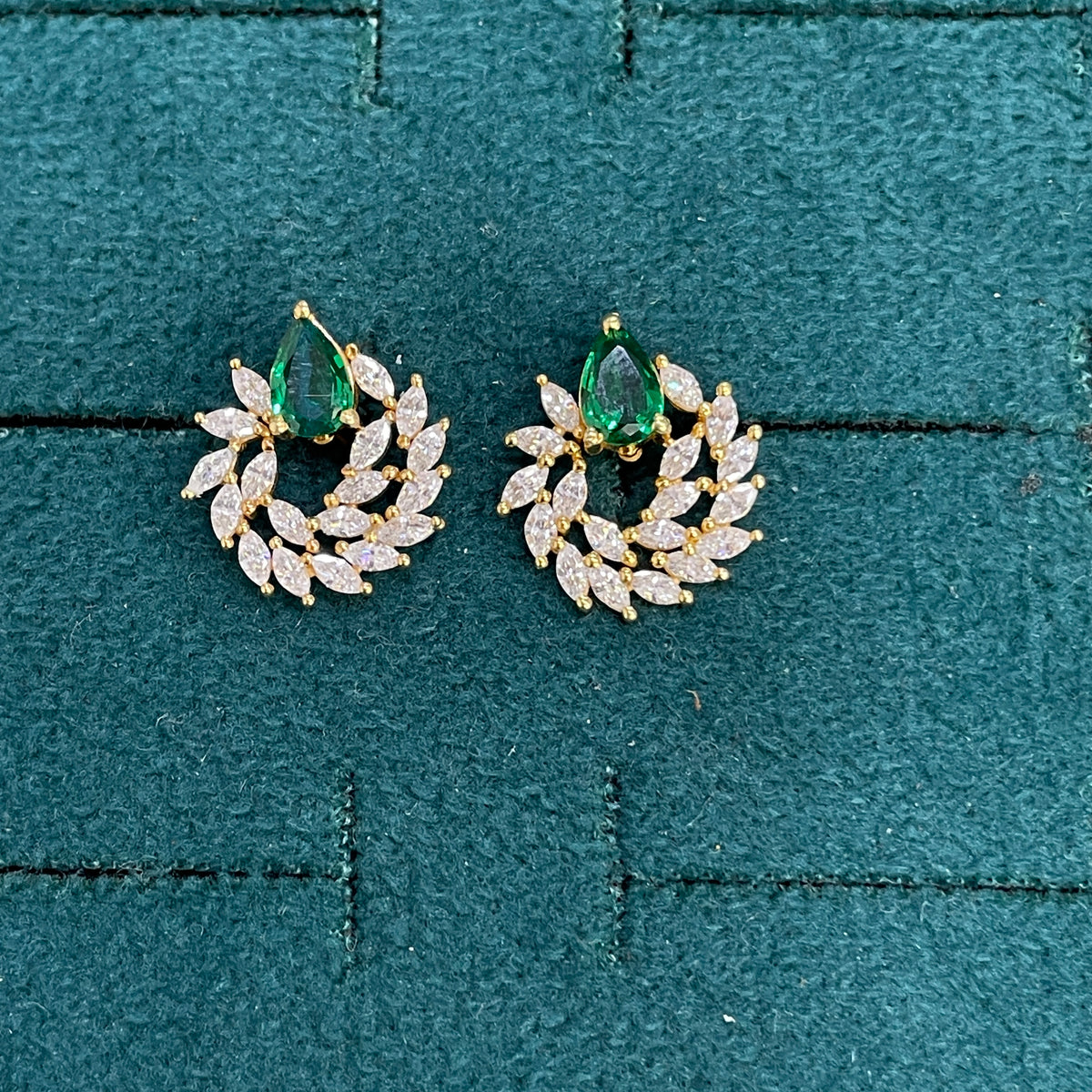 92.5 Sterling Silver Gold Plated Emerald Green Teardrop & Marquise CZ Wreath Stud Earrings for Women