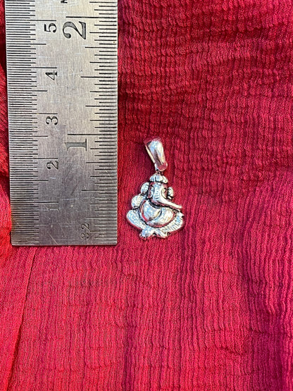 92.5 Silver Oxidised Ganesha Pendant for Men & Women | Ganpati Antique Finish | Temple Jewellery