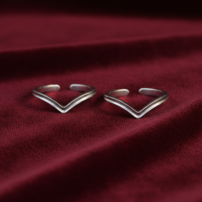 92.5 silver stylish classy V toe rings