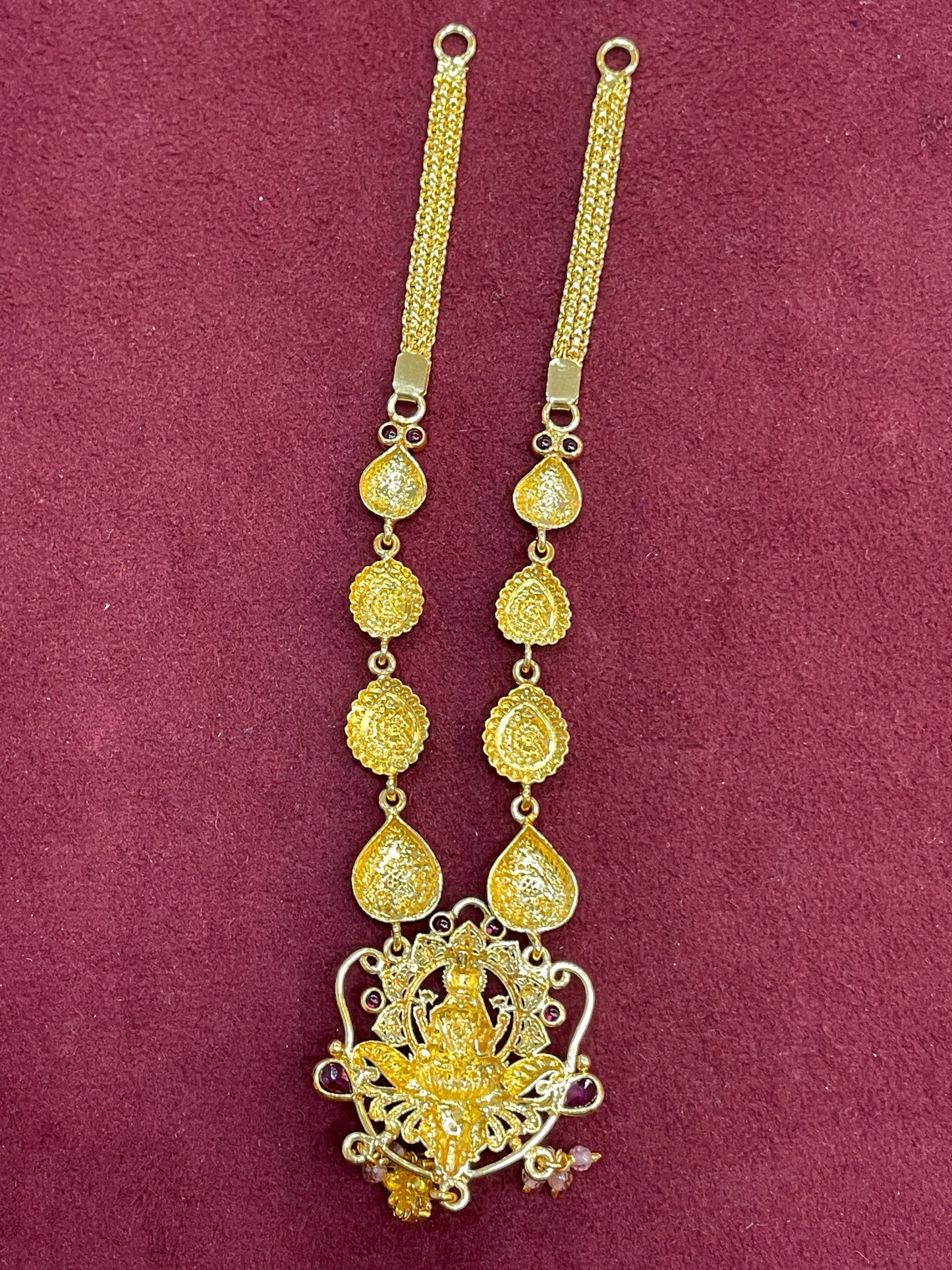 92.5 Silver Gold Plated Lakshmi Temple Pendant Necklace