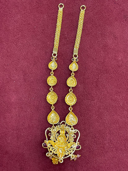92.5 Silver Gold Plated Lakshmi Temple Pendant Necklace